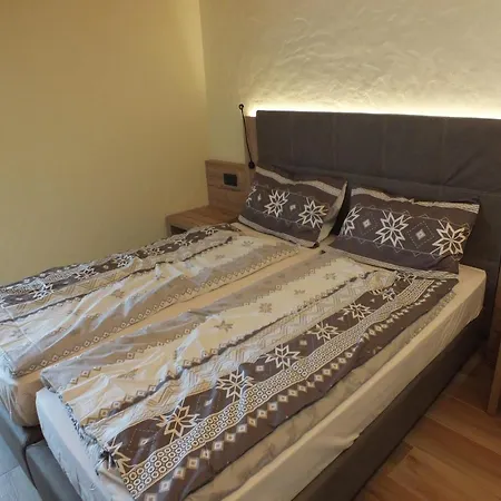 Ita Apartman *